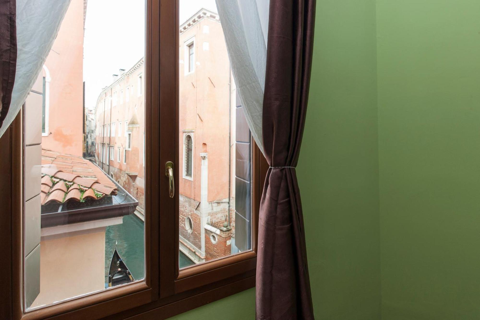 Simon' Secret Hotel Venice Exterior photo