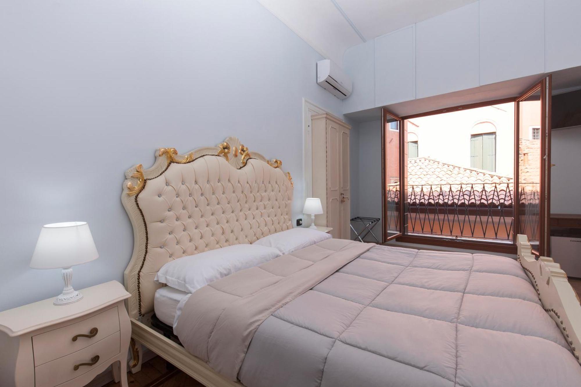 Simon' Secret Hotel Venice Exterior photo
