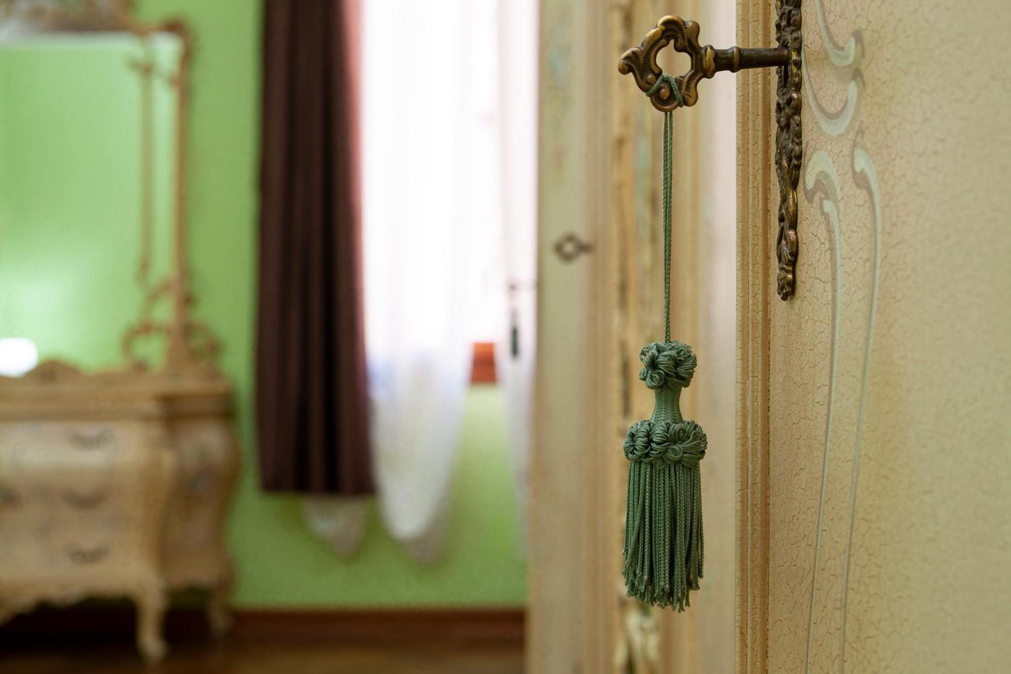 Simon' Secret Hotel Venice Exterior photo